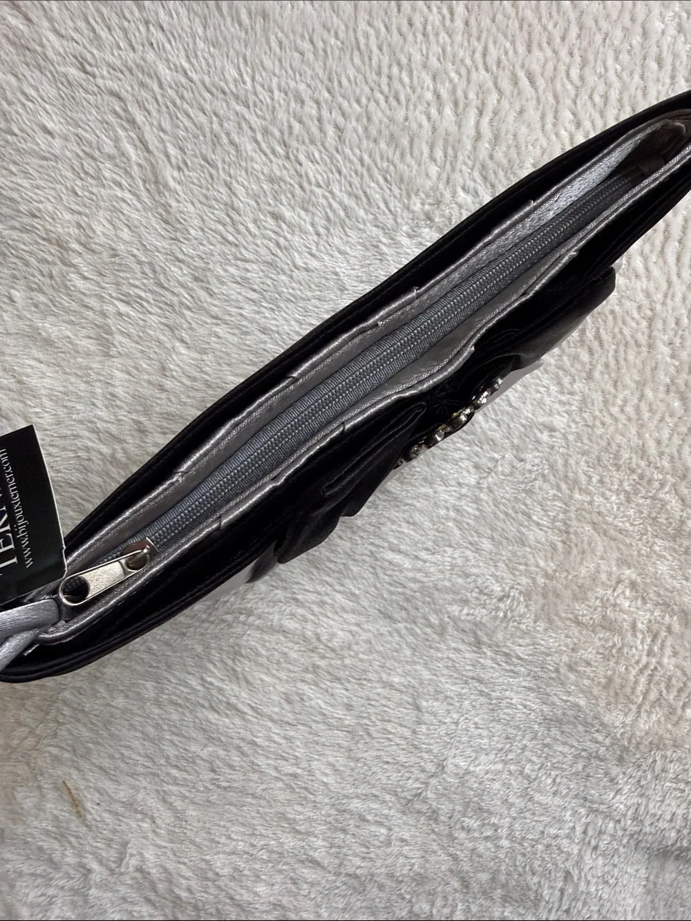 Bijoux Terner NWT Silver & Black Satin Evening Clutch Bag